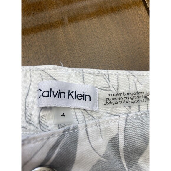 Calvin Klein Gray Printed Cotton Straight Ankle Jeans Women's Size 4 Used - Picture 13 of 16